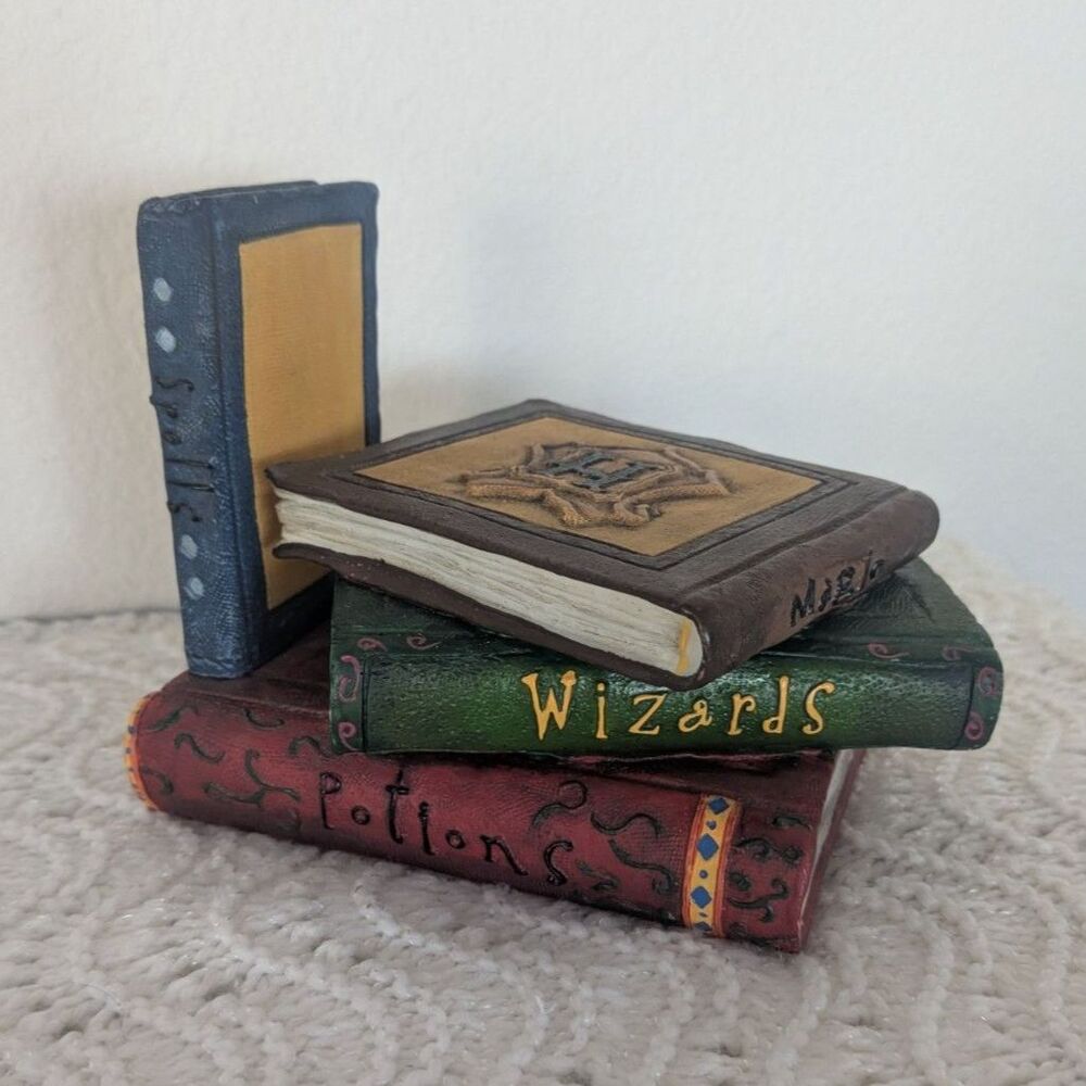 Happy Potter Pile of Books Bookend - 2000 Enesco - Missing other half
